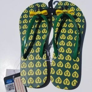 Oregon Ducks Womens Sandal size 9-10 NWT